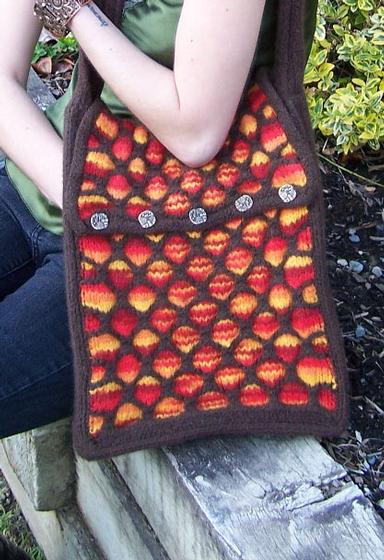 Animato Felted Messenger Bag - Knitting Patterns and Crochet Patterns from 0