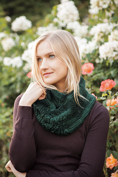 Double Leaf Cowl - Knitpicks.com