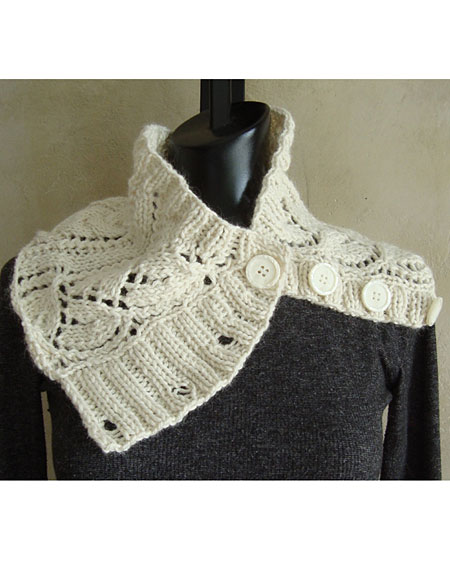 Lush Button-Up Cowl Pattern - Knitting Patterns and Crochet Patterns ...