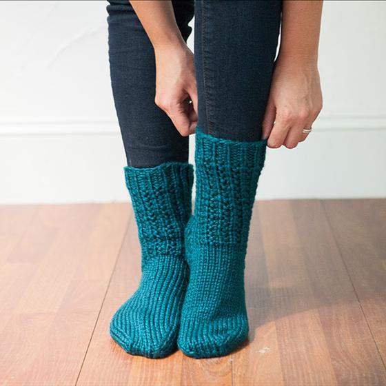 Toot Sweet Socks free knitting pattern