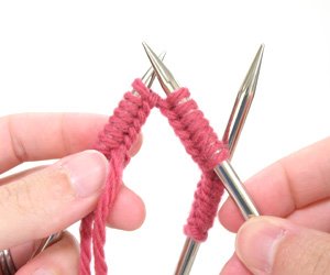 How to: Knit in the Round on Two Circular Needles – Little NutMeg  Productions