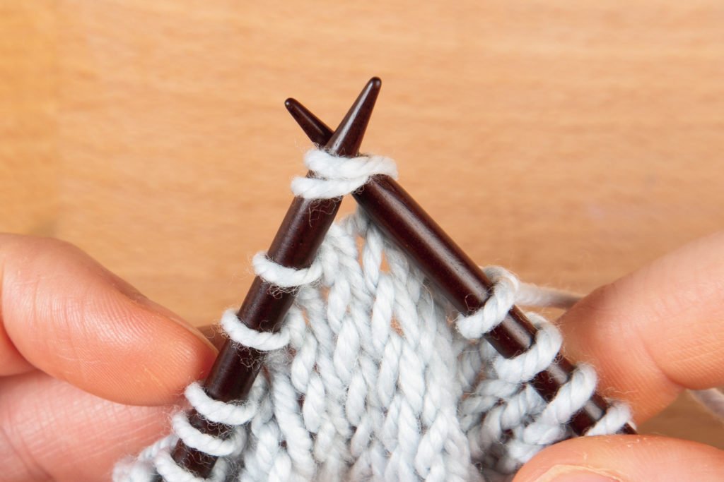 Learn to Knit: K2tog, knit two sts together