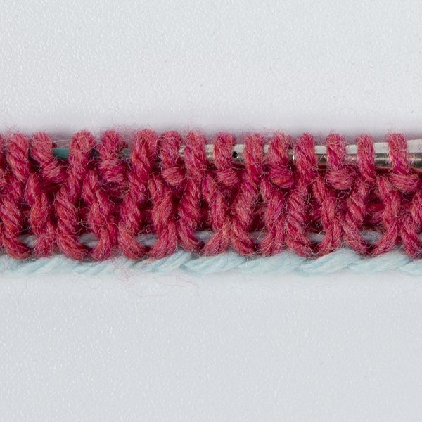 Tubular Cast On With Waste Yarn