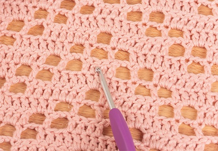 Crochet mesh and online bobble blanket