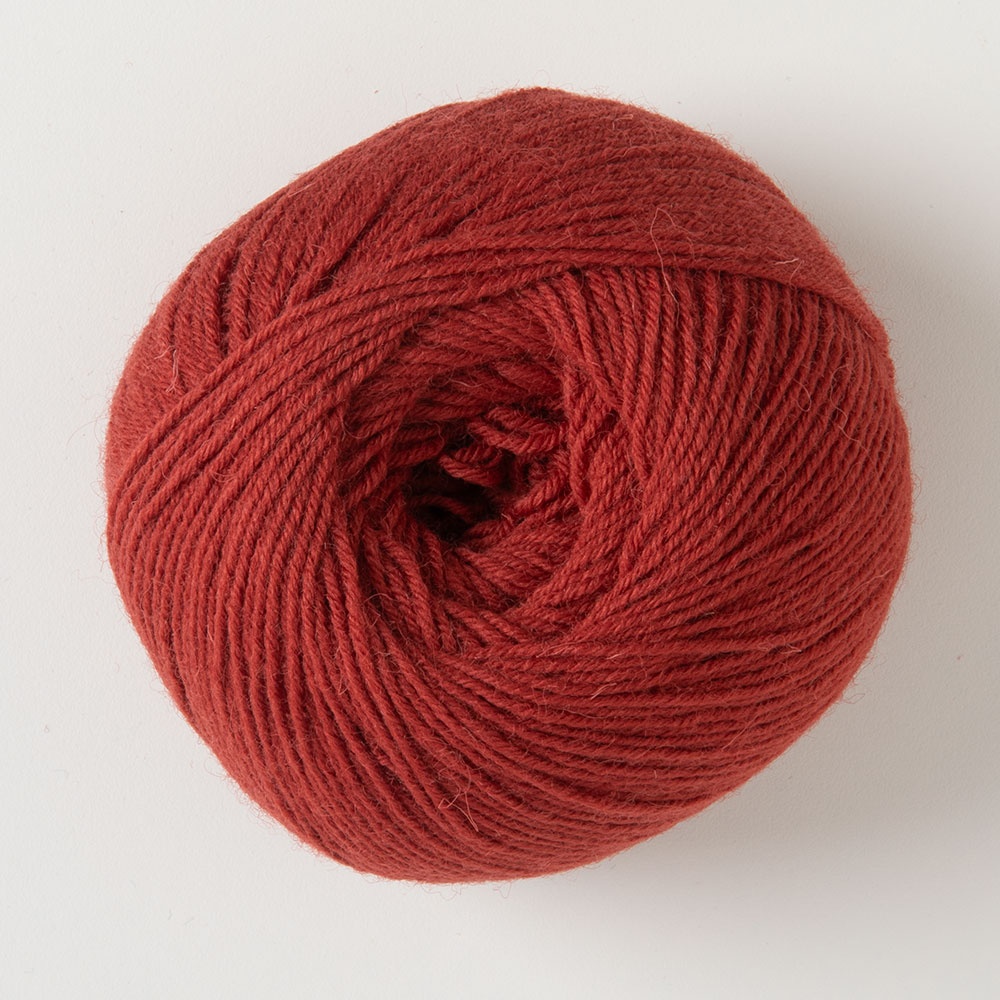 Bailey Red Yarn – Bold & Striking Red Shade