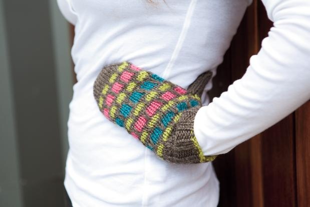Best yarn for fingerless gloves discount