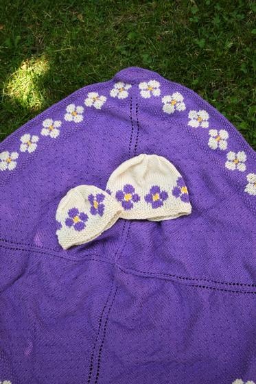 Daisy chain blanket clearance