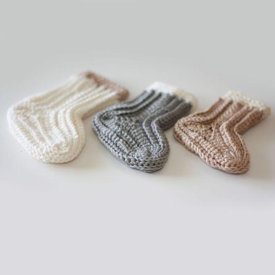 Crochet Newborn Baby Socks Pattern - Crochet Bits