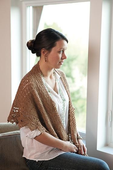 Scallops and Shells Crochet Shawl - knitting pattern