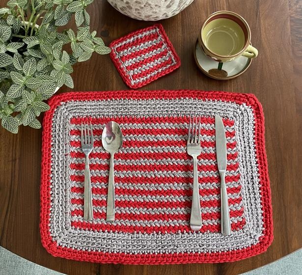 Celebration Coaster & Placemat - knitting pattern