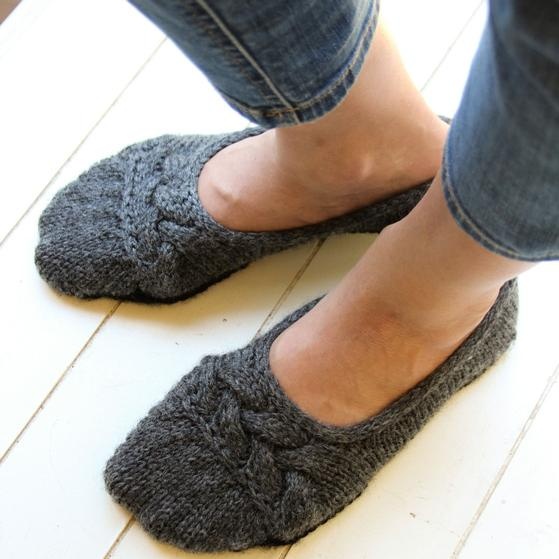 Cloud discount nine slippers