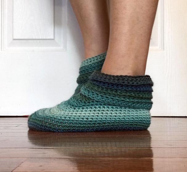 Sweet Slippers - knitting pattern