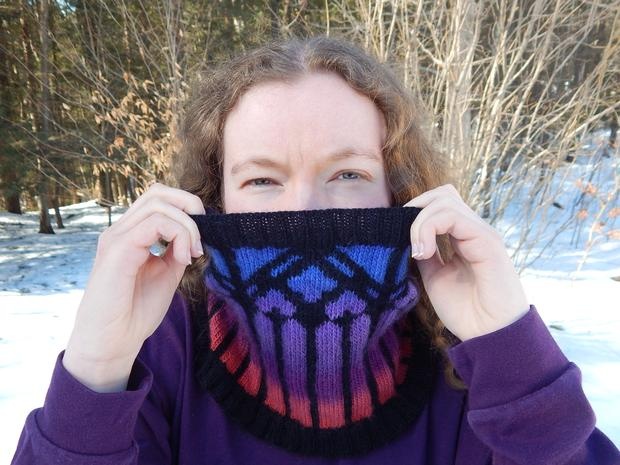 Gothic Arch Cowl - knitting pattern