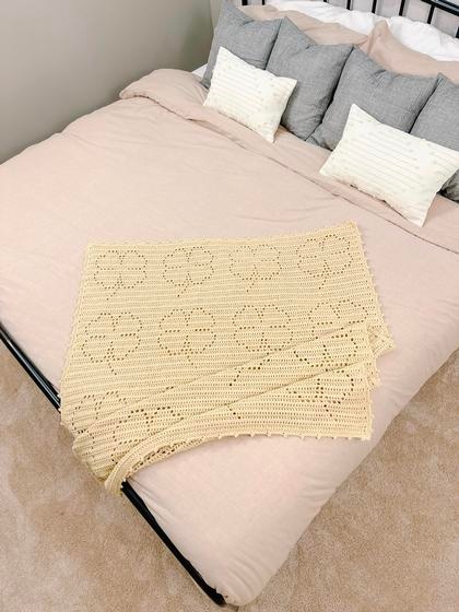 Quinn Filet Crochet Blanket