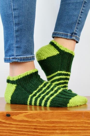 Desert Sage Socks - knitting pattern