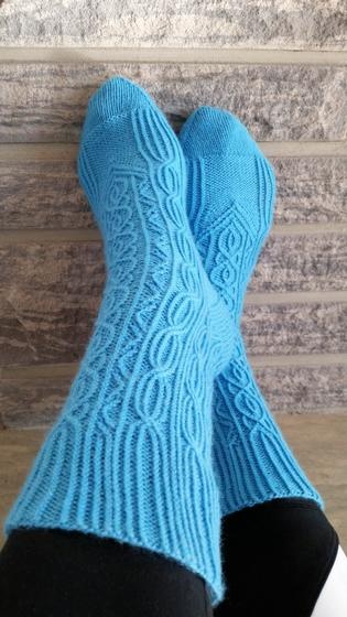 Across the Valley - knitting pattern