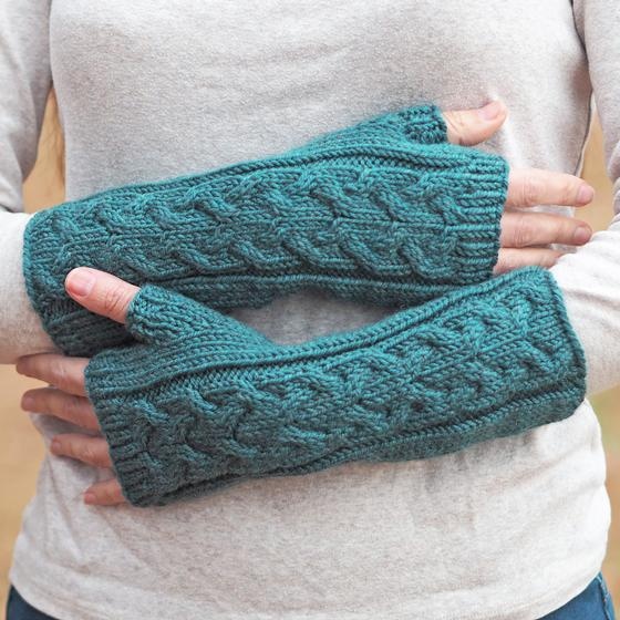 Garvamore Fingerless Mitts - knitting pattern