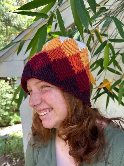 Double Diamond Reversible Hat - knitting pattern