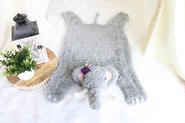 Fluffy sales elephant blanket