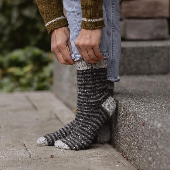 Vasher Socks - knitting pattern