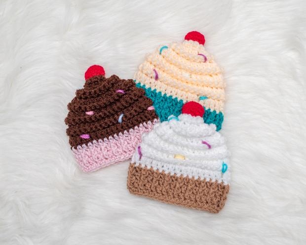 Cupcake baby hat pattern free hot sale