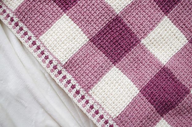 Gingham baby online blanket