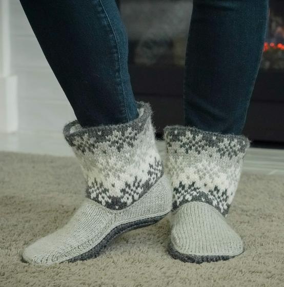 Hearthside Slippers - knitting pattern