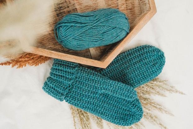 Dark Green, 100% Wool Yarn for Knitting, Mitten Wool, Crochet