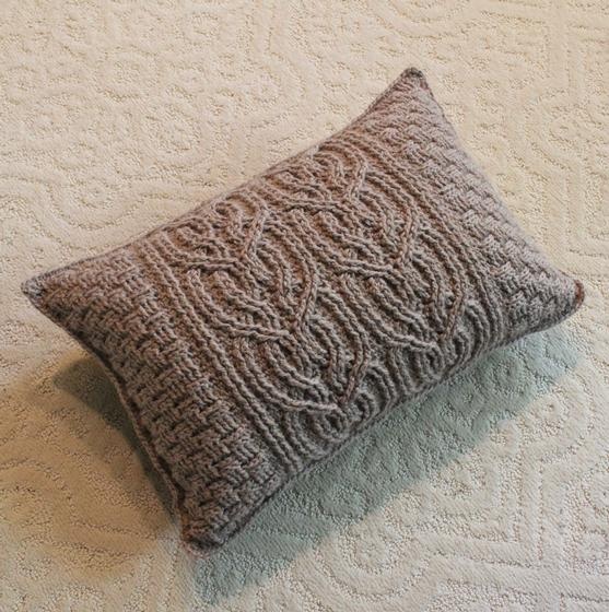 Net Pillow Pattern Nutmeg Cable Pillow Crochet Pattern – Cozy & Stylish Design