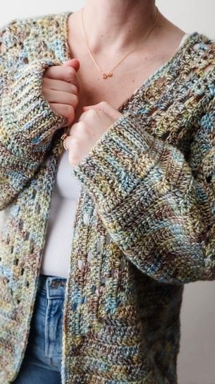 Homebody sweater hotsell crochet pattern