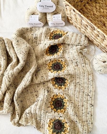 crochet sunflower scarf