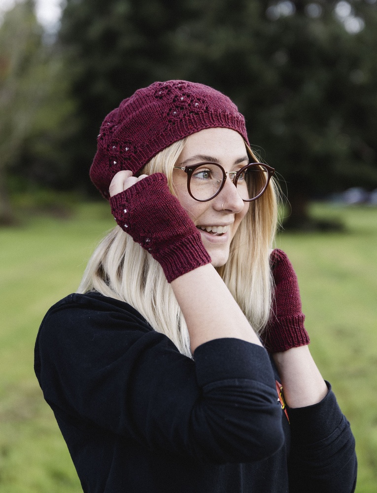 Diamond Love Tam and Fingerless Gloves - knitting pattern