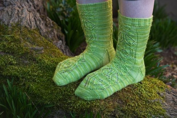 Unfurling Leaves - knitting pattern