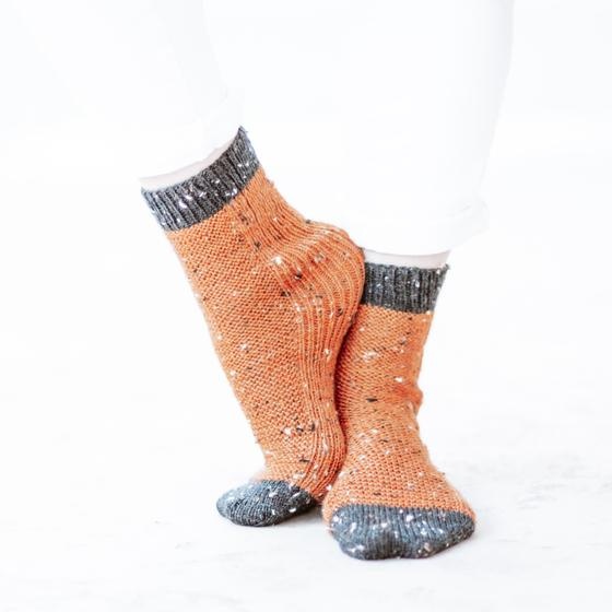 Simply Irresistible Socks - Fingering - knitting pattern