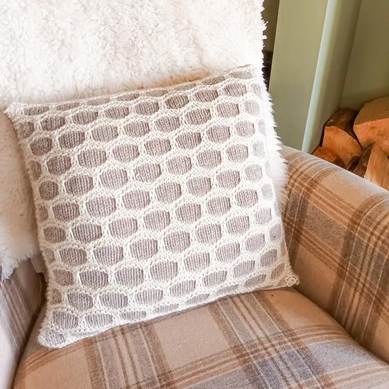 Honeycomb pillow online cover