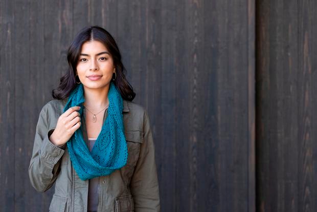 Tortoise Tracks Cowl - knitting pattern