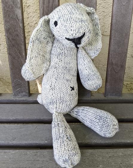 Rabbit Toy - knitting pattern