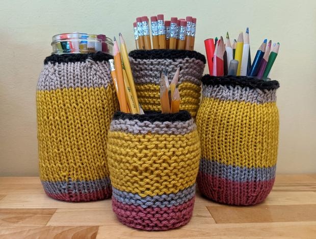 Pencil Jar Cozy - knitting pattern