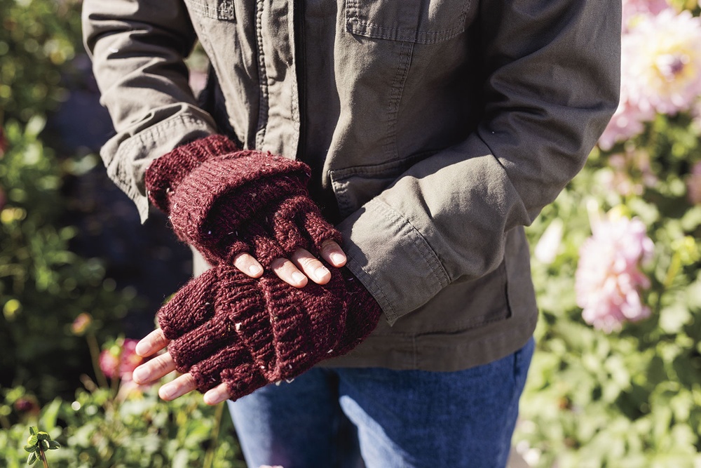 Mens Fingerless Gloves 100% Merino Wool Speckled Black and White