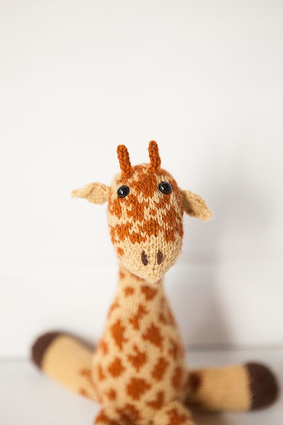 Giselle giraffe store