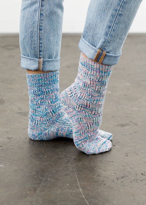 Teetering Socks - knitting pattern