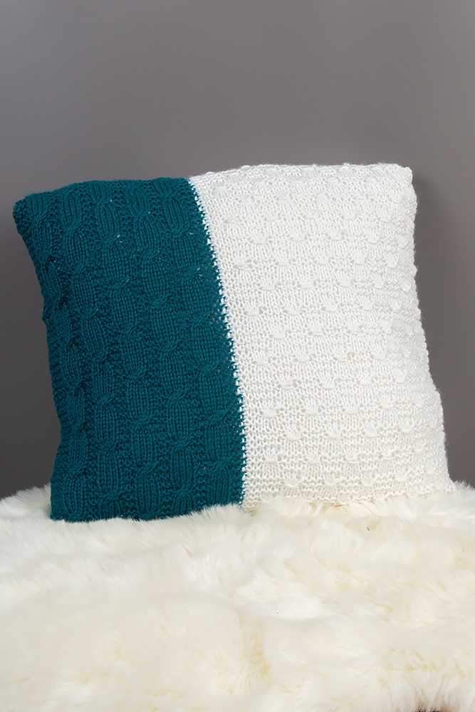 Dinner Party Throw Pillow - knitting pattern