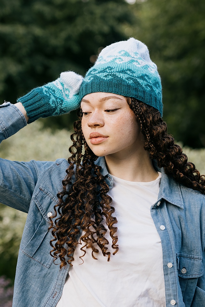 Tides Hat & Mittens - knitting pattern