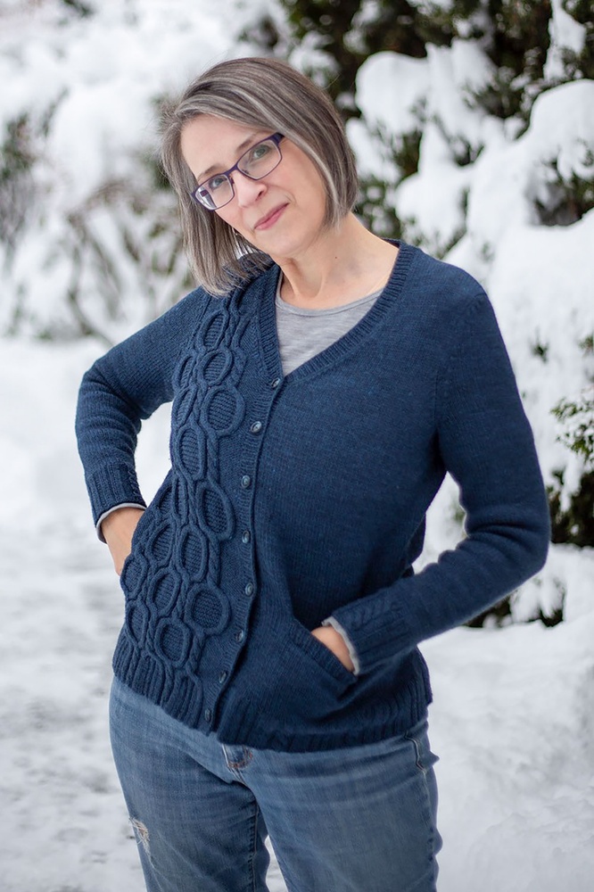 Focus Puller Cardigan - knitting pattern