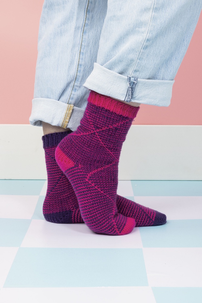 Rebound Socks - knitting pattern