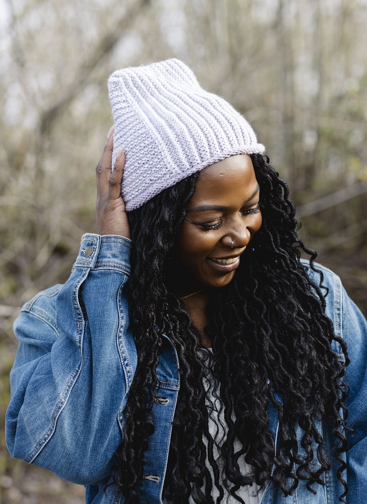 Switching Stripes Hat - knitting pattern