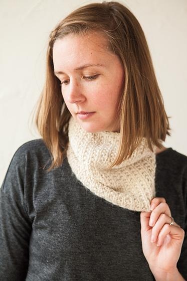 Supa Fine Cowl - knitting pattern