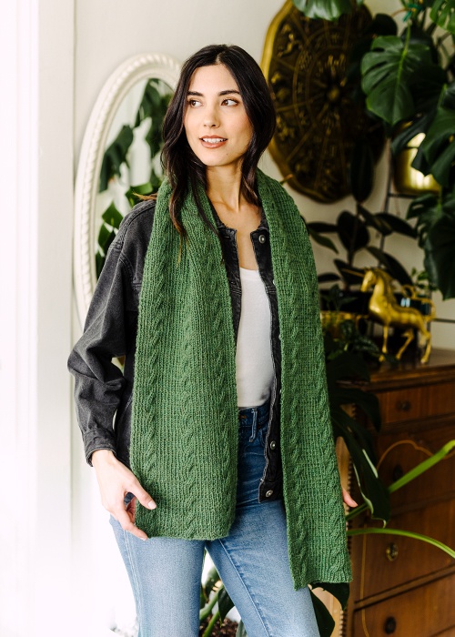 5801B Reversible Ribbed Cable Scarf pattern by Barry Klein