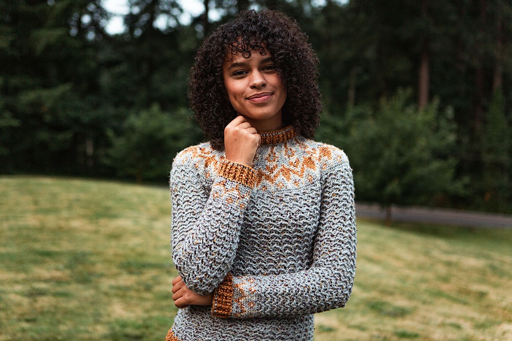 Yoke pullover - free crochet diagram