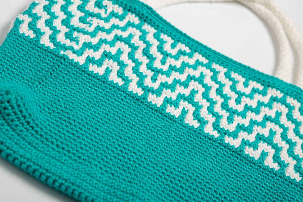 Mosaic crochet bag online pattern